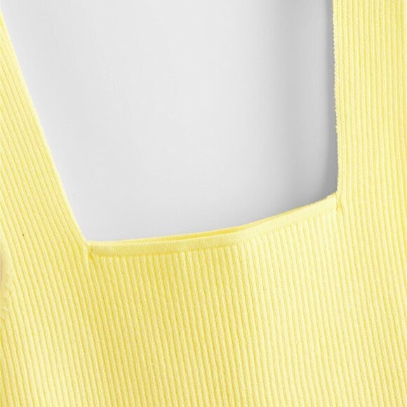 Yellow Casual Women's Solid Ribbed Knit Top - Picture 4 of 4